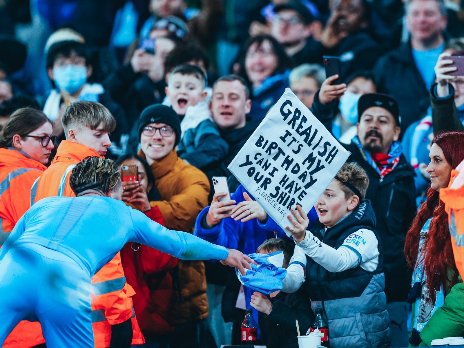 他考虑让蒯 他考虑让蒯